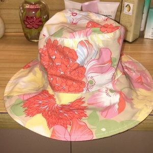 Burberry Reversible Bucket Hat